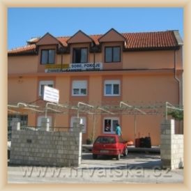 Apartamenty i pokoje �UK