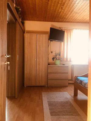 Pokoje i apartamenty Renata