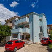 Apartamenty Fruk Jadranovo