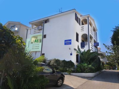 Apartamenty ADRIA II