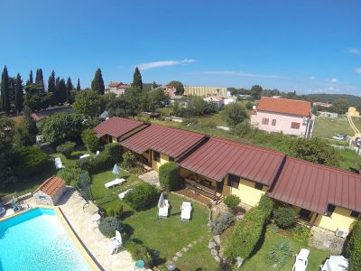 Country Club bungalowy z basenem