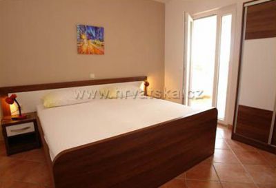 Apartamenty Mandre Damir