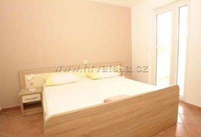 Apartamenty Mandre Damir