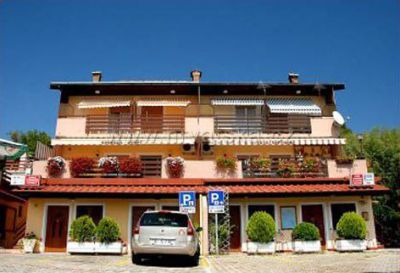 Apartamenty & pokoje Raspor