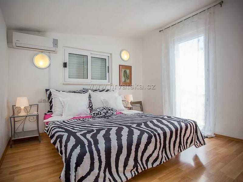 VILLA LUX apartamenty Makarska