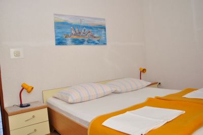 Apartamenty i konoba Mama