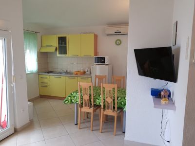 Apartamenty MARKO - Sevid