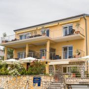 Apartamenty Novoselić