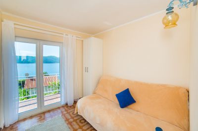 Apartamenty Pelješac Orsula, Kučište