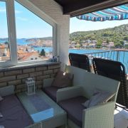 Apartament Radonic Tisno-Murter
