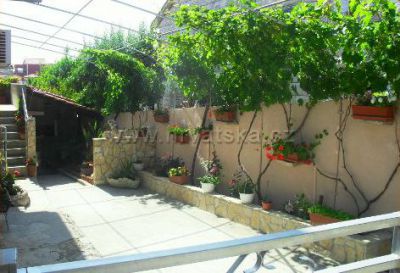 Apartamenty Toni Supetar