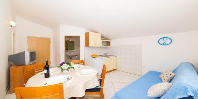 Apartamenty Vila Nena z basenem