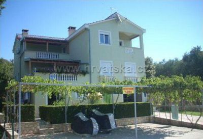 Apartamenty Lora i Dijana