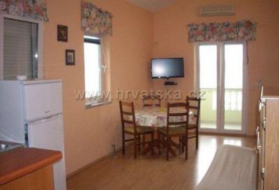 Apartamenty Lora i Dijana